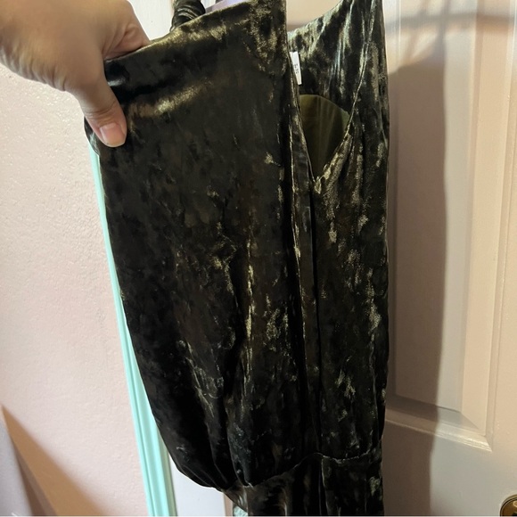 ASOS Crushed Velvet Trim Detail Draped Maxi Dress Green Size 6 - Picture 10 of 14